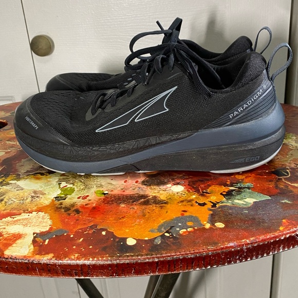 New Altra paradigm 5 running shoes - Picture 3 of 7
